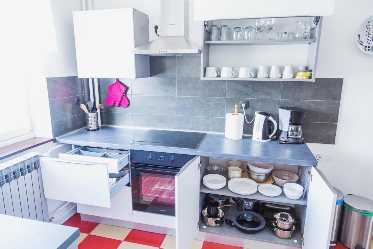 Apartman Japlenski デルニツェ エクステリア 写真