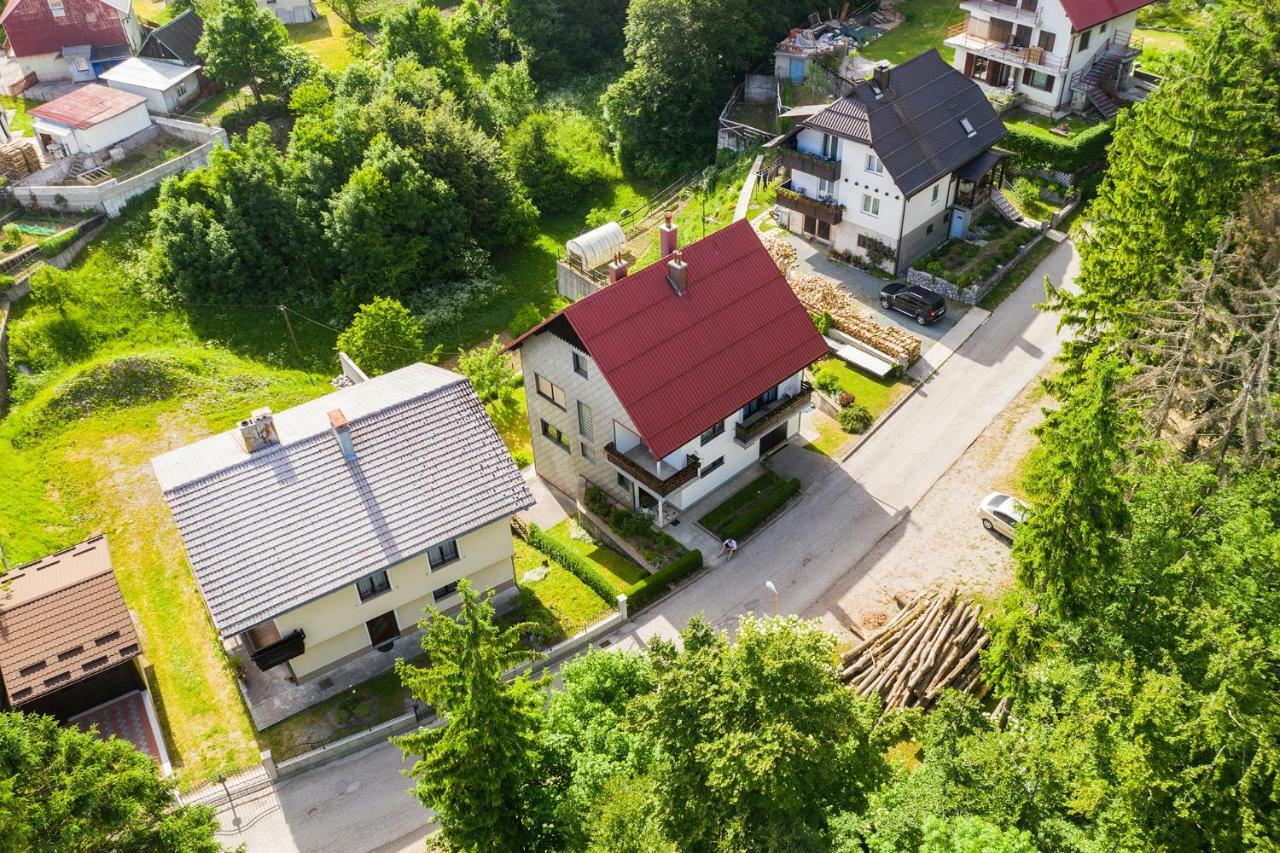 Apartman Japlenski デルニツェ エクステリア 写真